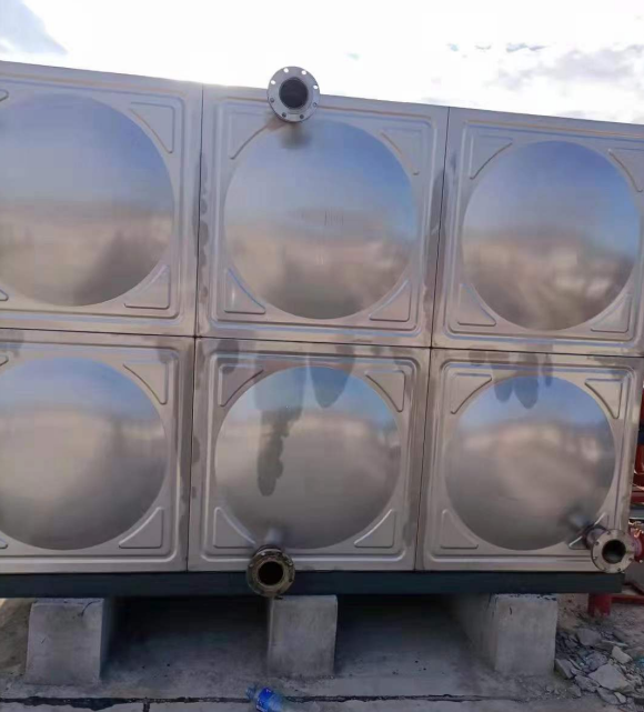 凉山组合式不锈钢水箱，玻璃钢水箱的替代品，不锈钢冲压板组合水箱